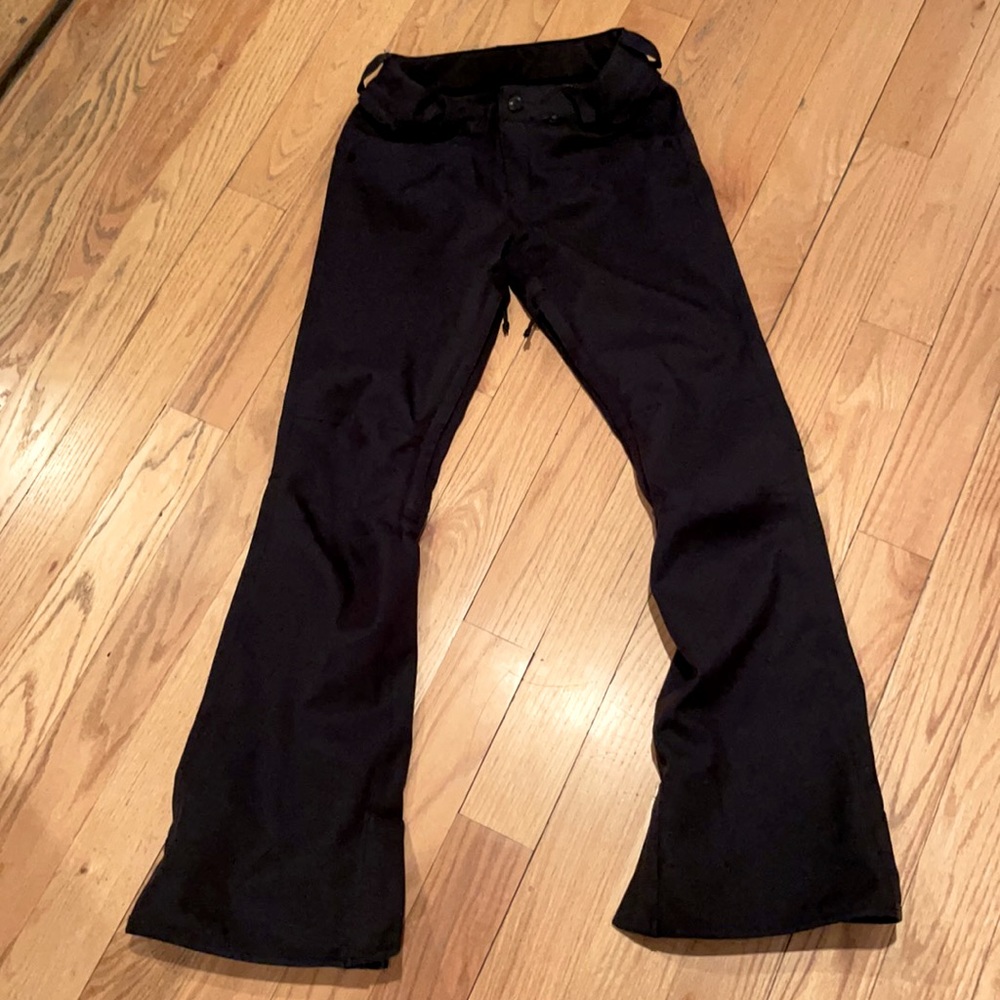 Volcom Fitted Ski/Snow board insulated pants size small